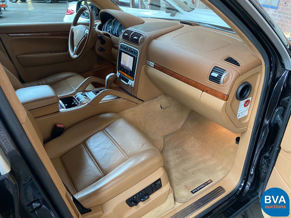 Porsche Cayenne Turbo 4.5 V8 450pk 2003 -YOUNGTIMER-