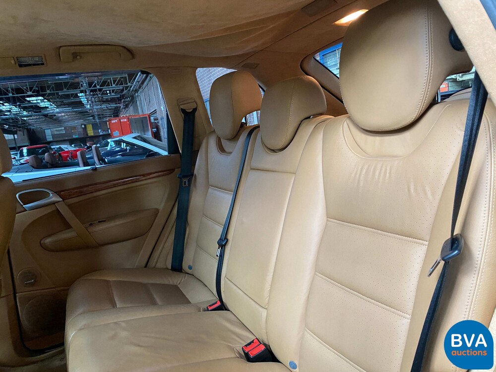 Porsche Cayenne Turbo 4.5 V8 450pk 2003 -YOUNGTIMER-
