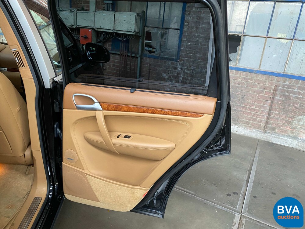 Porsche Cayenne Turbo 4.5 V8 450pk 2003 -YOUNGTIMER-