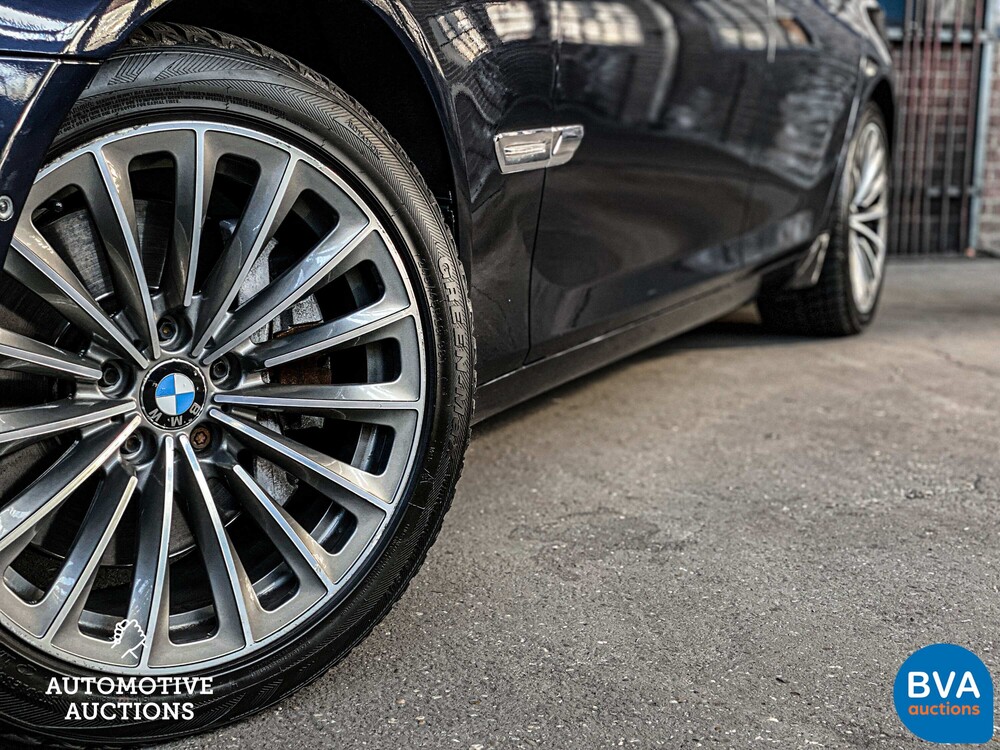 BMW 750i High Executive F04 4.4 V8 7-serie 407pk 2009