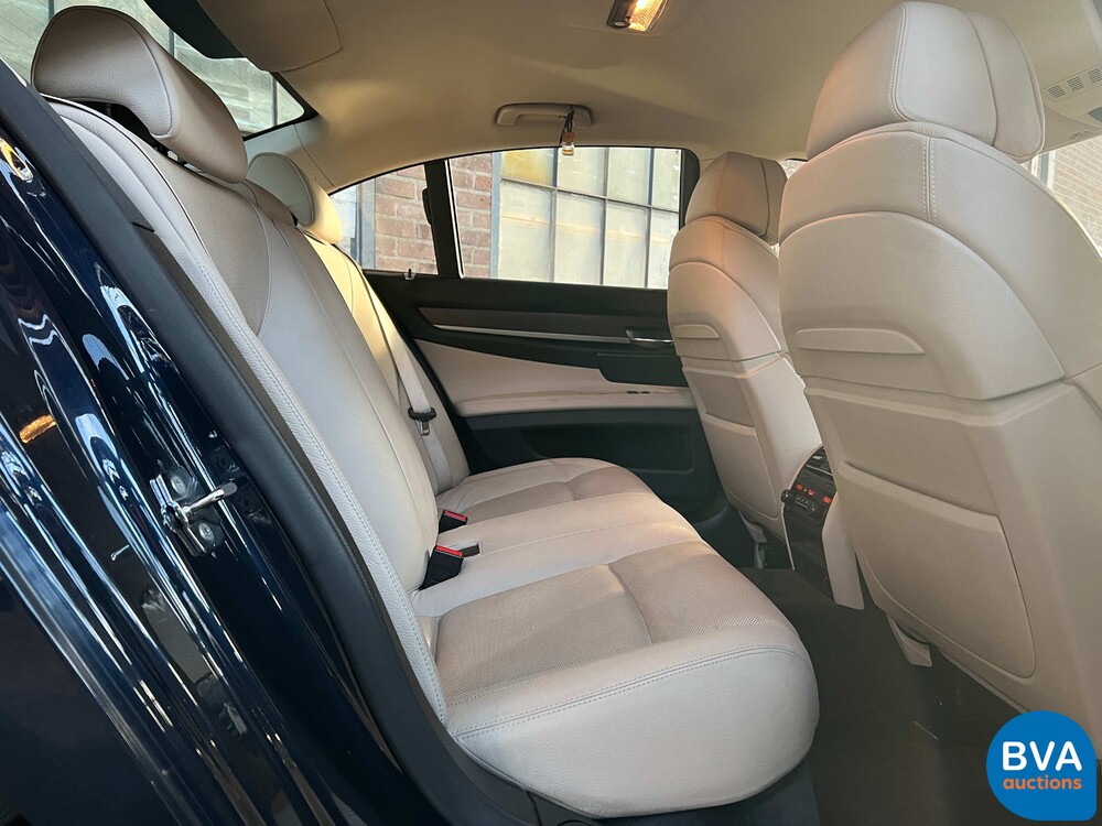 BMW 750i High Executive F04 4.4 V8 7-serie 407pk 2009
