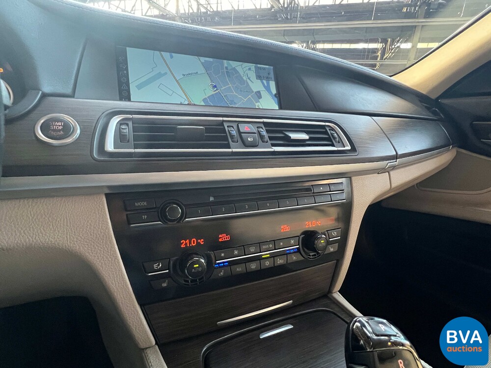BMW 750i High Executive F04 4.4 V8 7-serie 407pk 2009