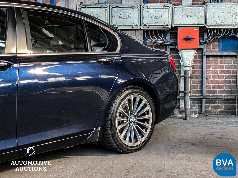 BMW 750i High Executive F04 4.4 V8 7-serie 407pk 2009