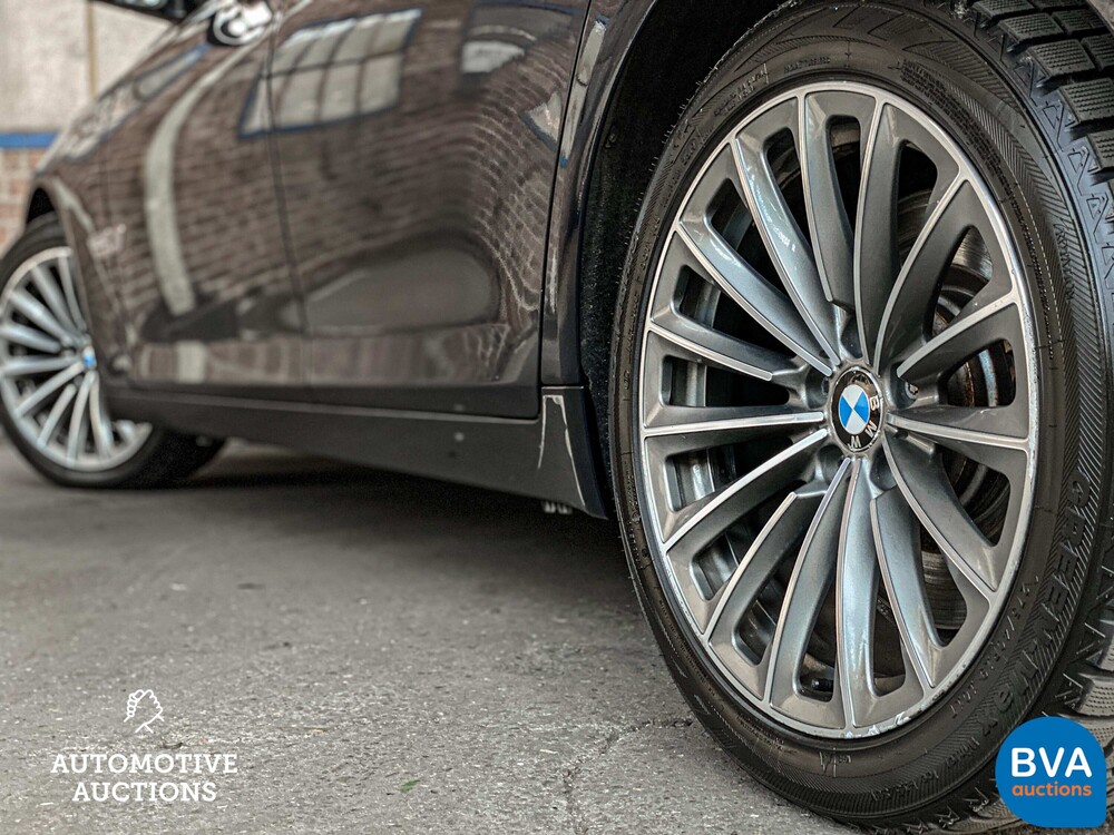 BMW 750i High Executive F04 4.4 V8 7-serie 407pk 2009