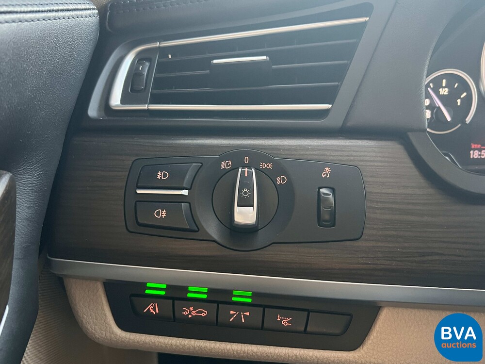 BMW 750i High Executive F04 4.4 V8 7-serie 407pk 2009