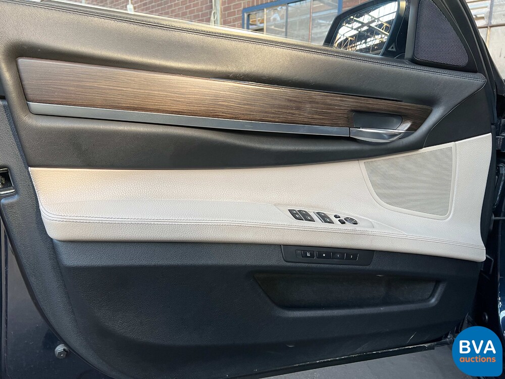 BMW 750i High Executive F04 4.4 V8 7-serie 407pk 2009