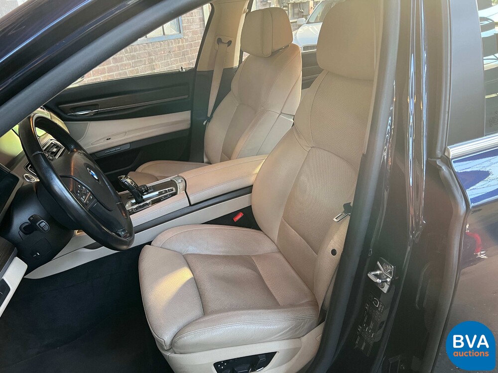 BMW 750i High Executive F04 4.4 V8 7-serie 407pk 2009