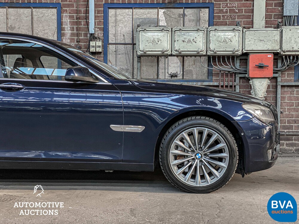 BMW 750i High Executive F04 4.4 V8 7-serie 407pk 2009