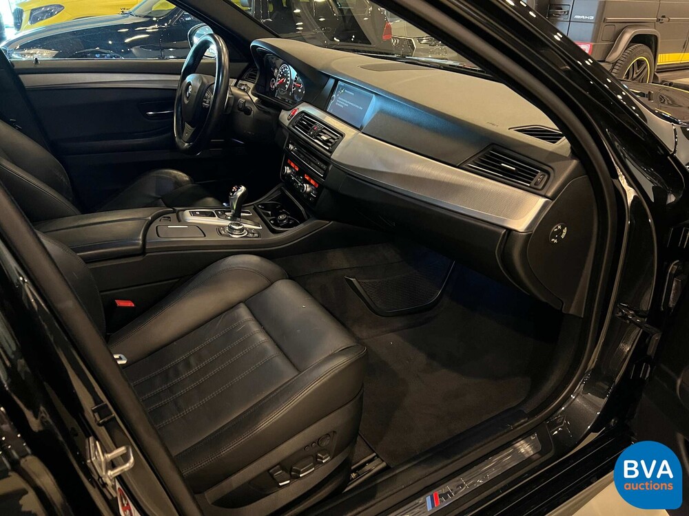 BMW M5 5-serie 560pk f10 M-Performance 2013 -Org. NL-, 76-ZNN-7