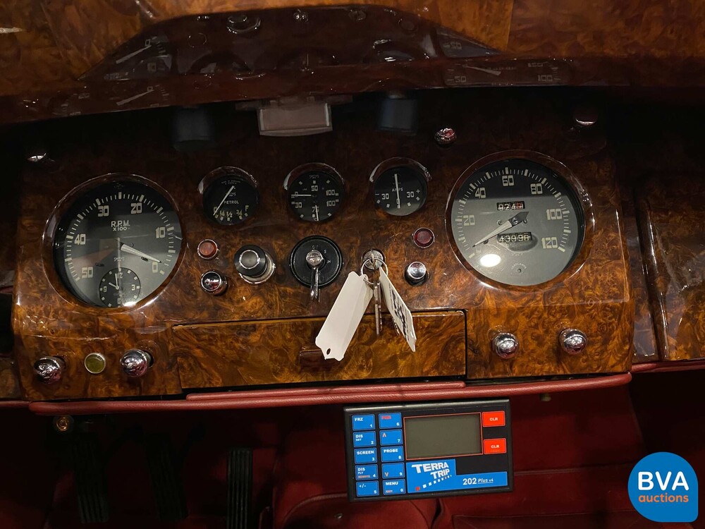 Jaguar Mark V DHC 170pk 1951, AM-72-75