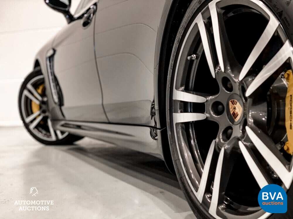 Porsche Panamera 4.8 Turbo S SportChrono 551pk 2011, XJ-976-R
