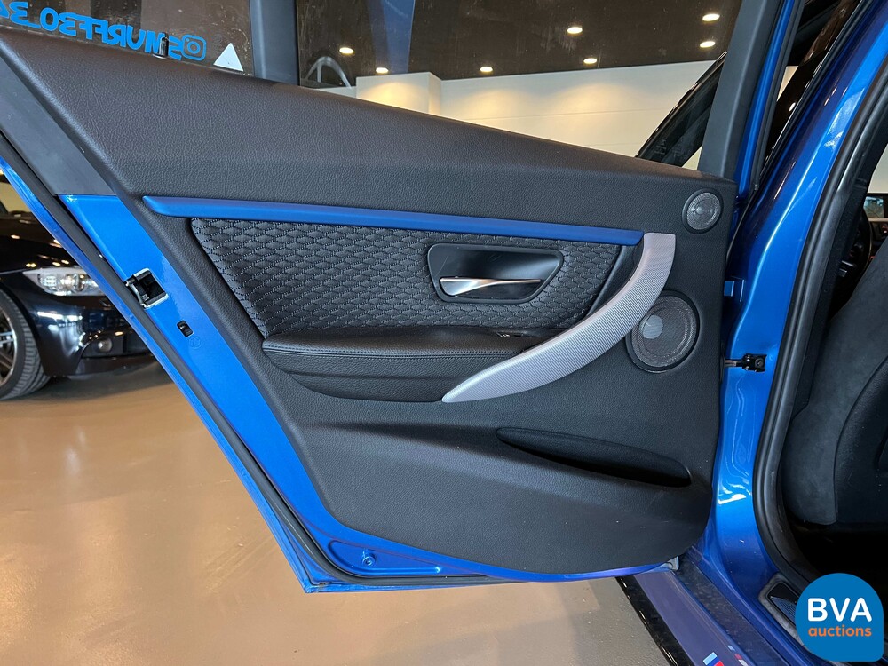BMW 340i M-Sport Centennial High Executive 3 Series AKRAPOVIC 326hp 2016 -Org. NL-, JN-304-R.