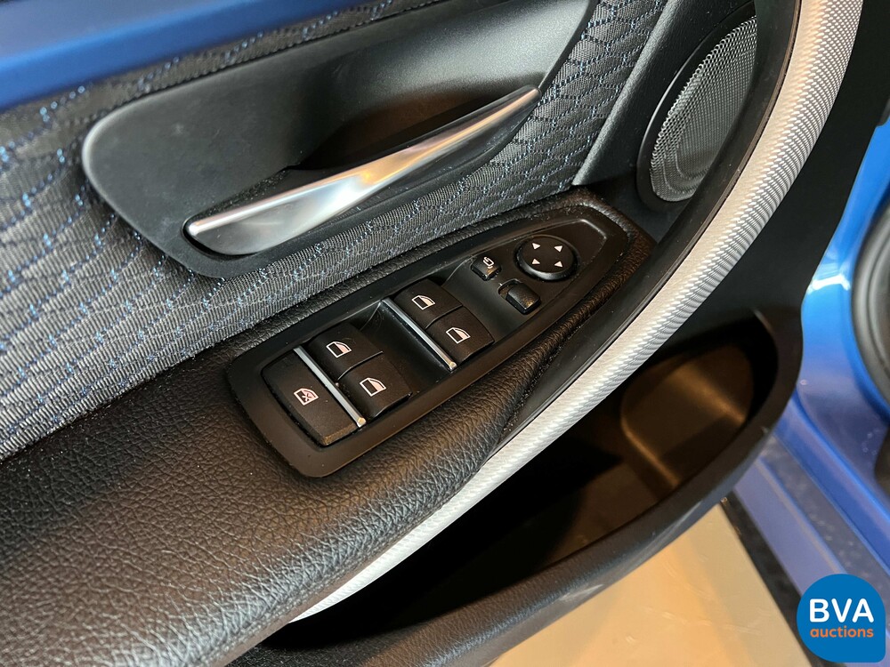 BMW 340i M-Sport Centennial High Executive 3 Series AKRAPOVIC 326hp 2016 -Org. NL-, JN-304-R.