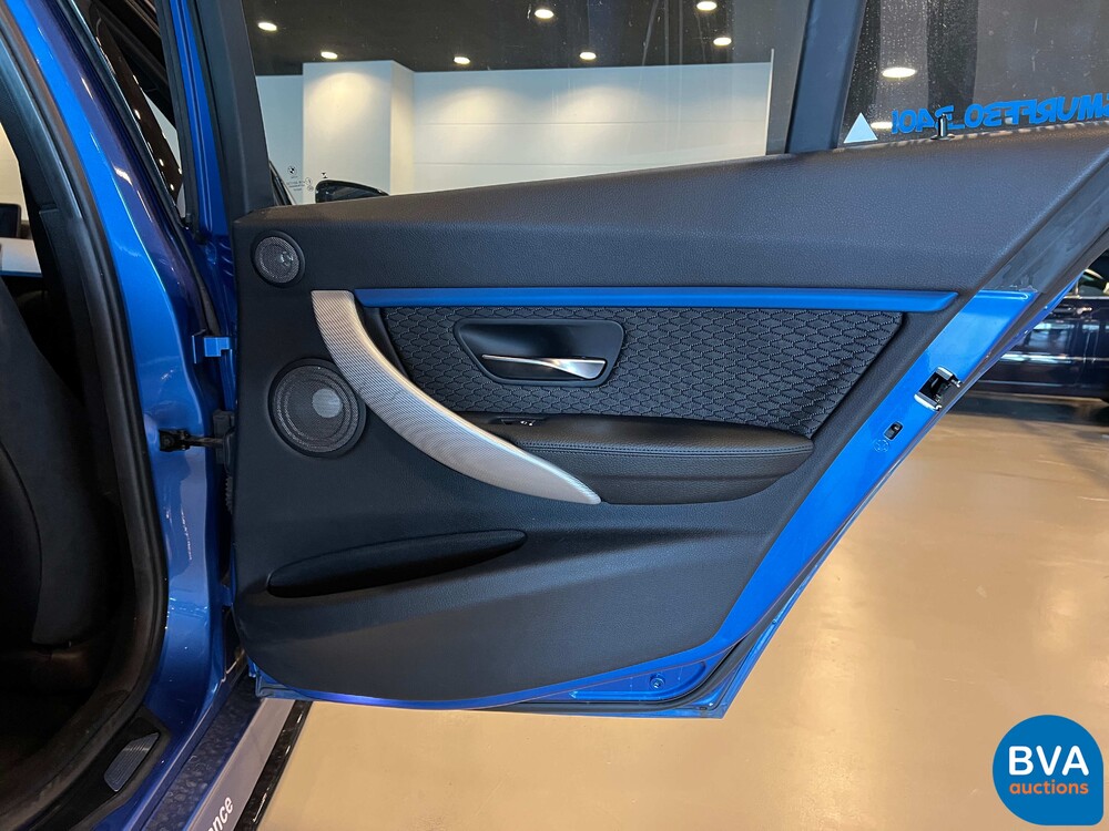 BMW 340i M-Sport Centennial High Executive 3 Series AKRAPOVIC 326hp 2016 -Org. NL-, JN-304-R.