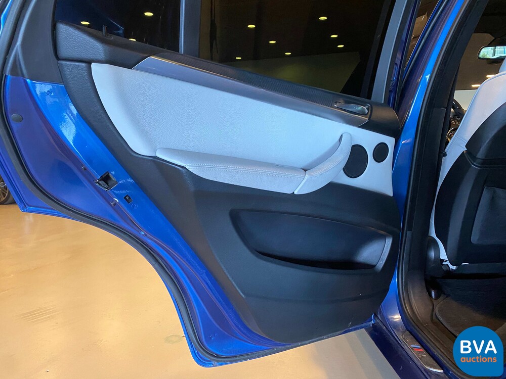 BMW X5 M Sport V8 4.4i AKRAPOVIC 620 PS 2010, K-212-FH.