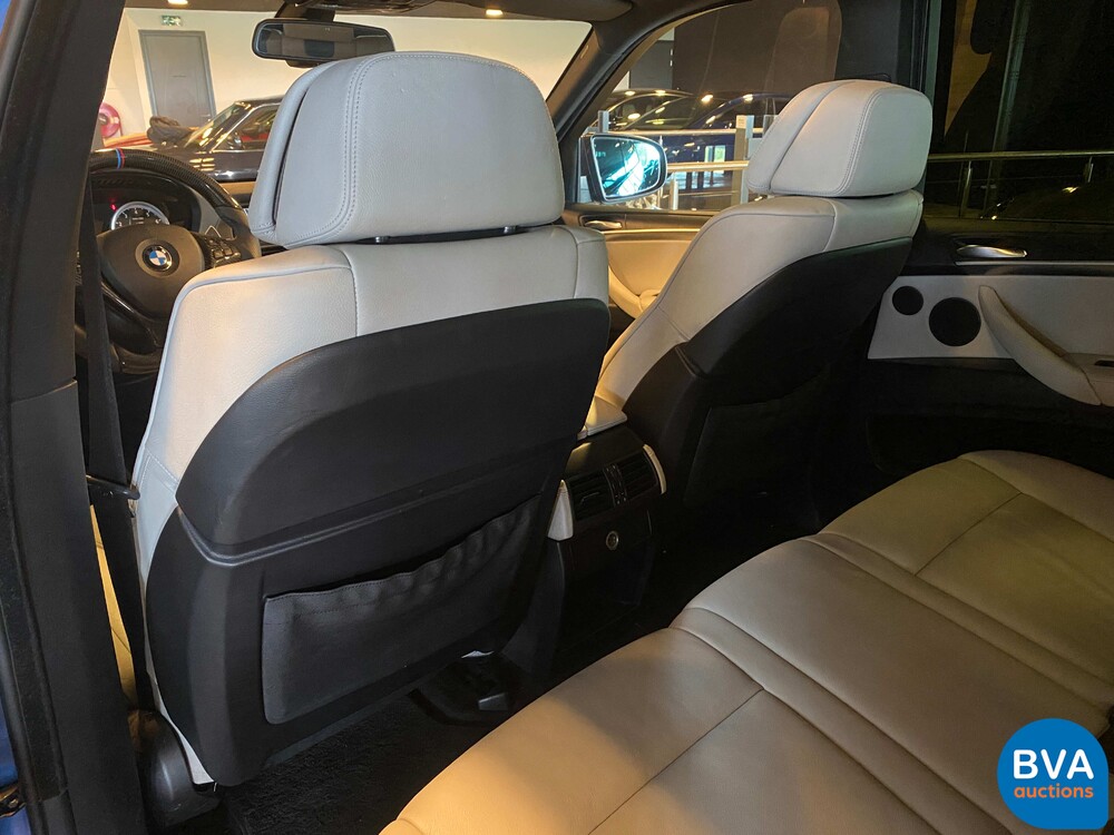 BMW X5 M Sport V8 4.4i AKRAPOVIC 620 PS 2010, K-212-FH.