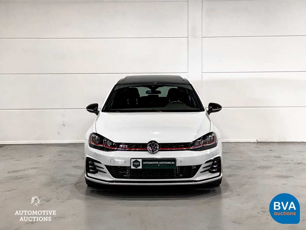 Volkswagen Golf 2.0 TSI GTI Performance 245hp 2019, J-969-ZV.