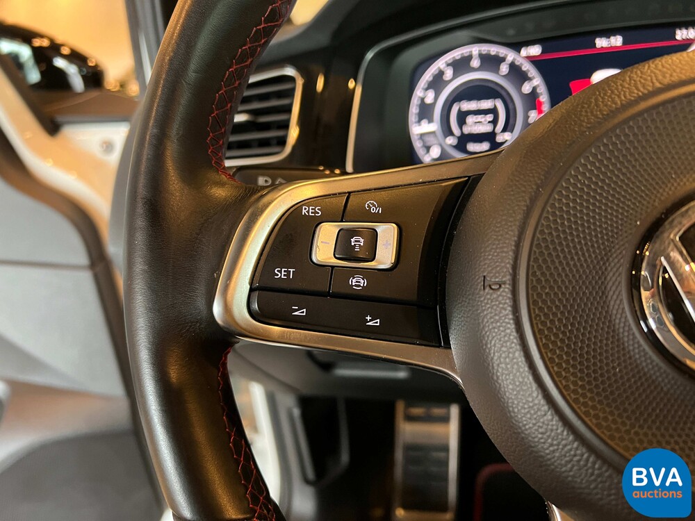 Volkswagen Golf 2.0 TSI GTI Performance 245hp 2019, J-969-ZV.