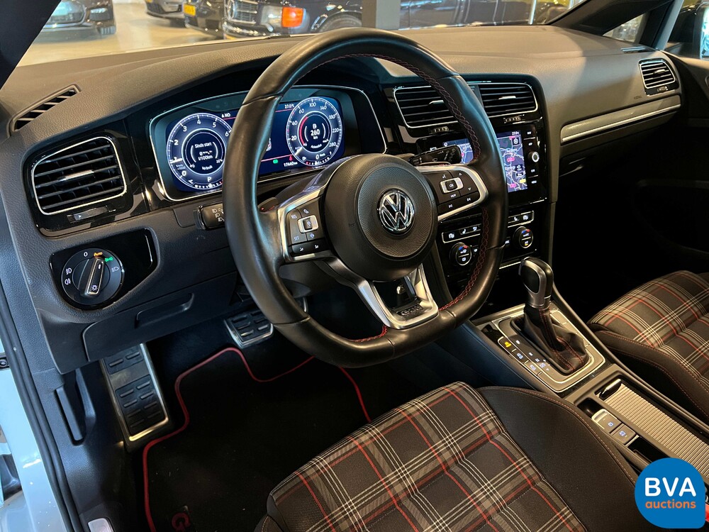 Volkswagen Golf 2.0 TSI GTI Performance 245hp 2019, J-969-ZV.