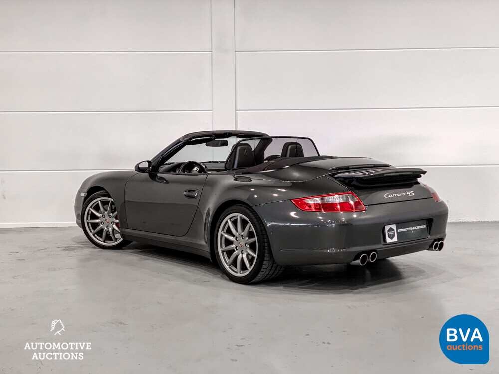 Porsche 911 3.8 Carrera 4S SportChrono Cabriolet 355pk 2006, 79-RFZ-8.