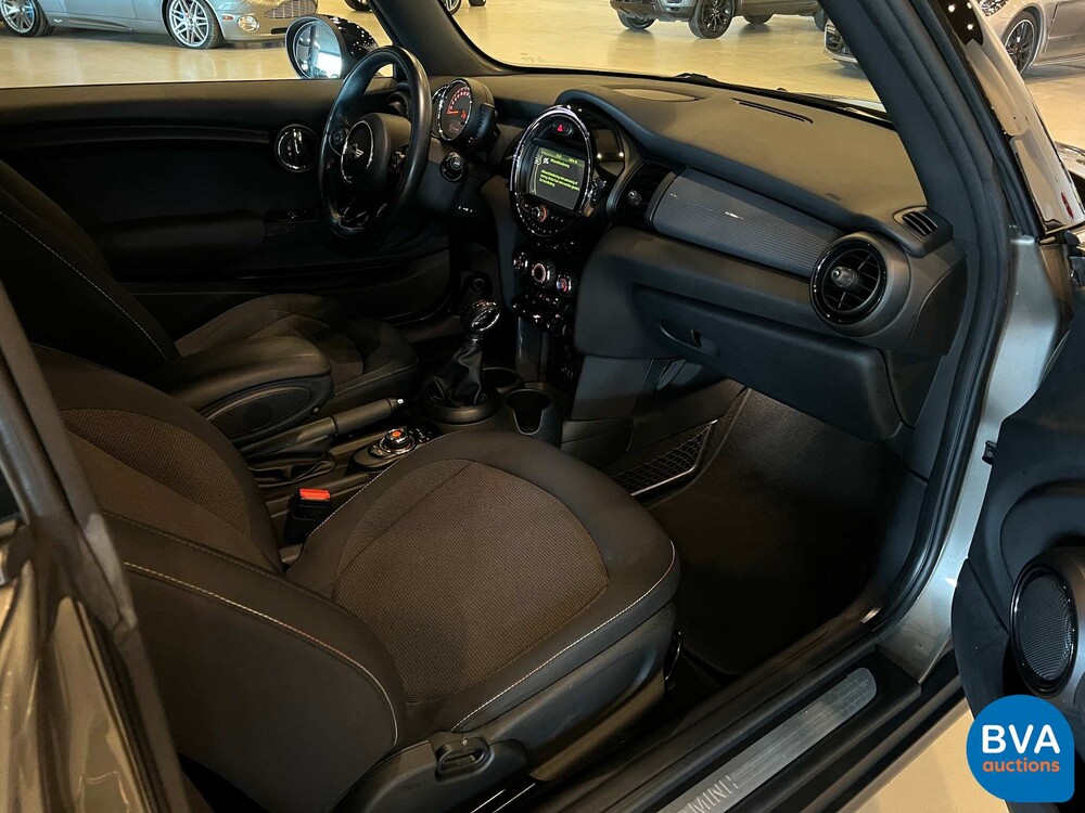 Mini Cooper 1.5 Chili Serious Business 136pk 2016, RG-118-Z