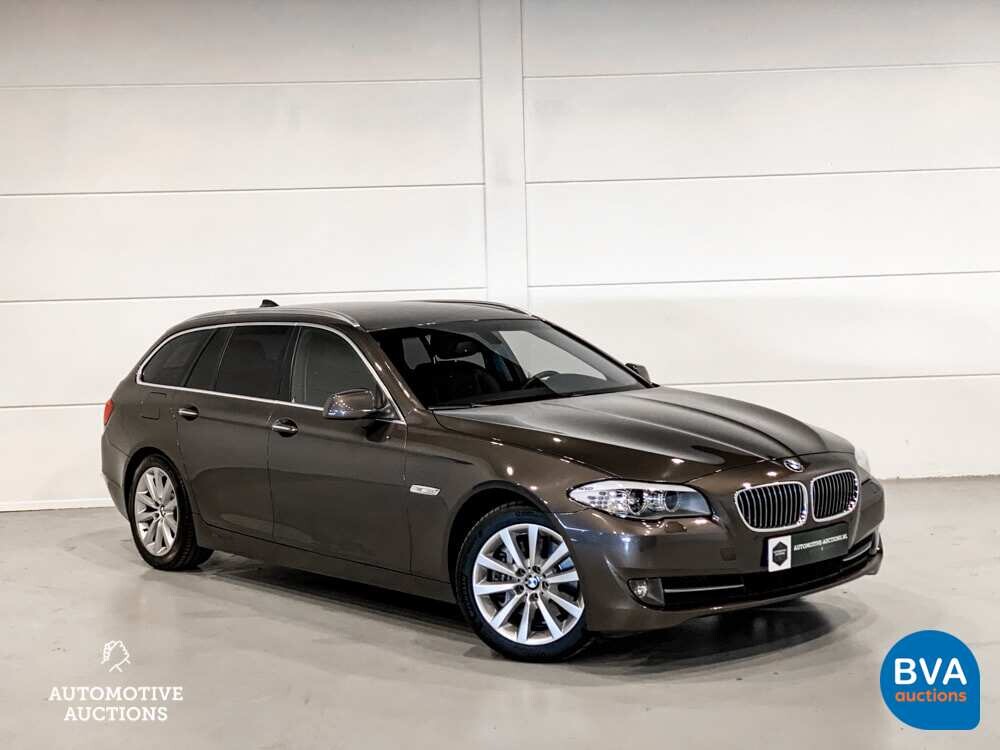 BMW 530i High Executive Touring 5-serie 272pk 2012, 7-SJV-26