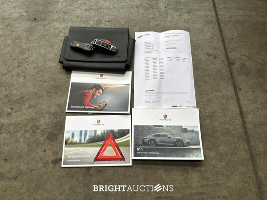 Porsche 911 Carrera 4S 3.0 992 450pk 2019 Sport-Chrono, K-641-BF