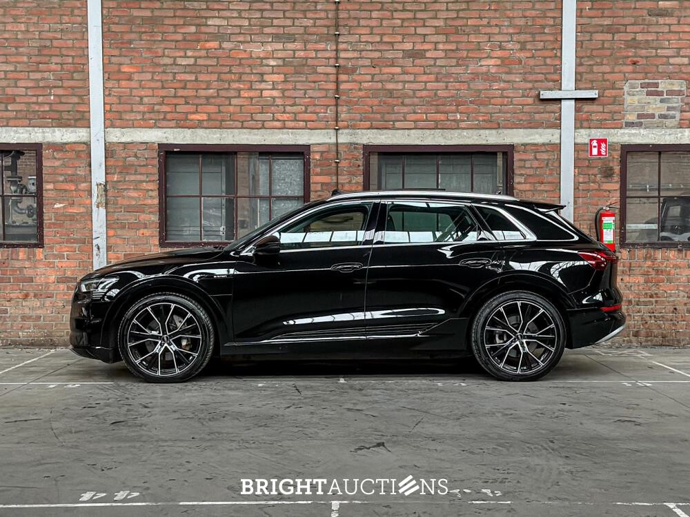 Audi E-tron 50 quattro Launch edition plus 71 kWh 313PK 2019 (Origineel-NL + 1e eigenaar), G-264-XV