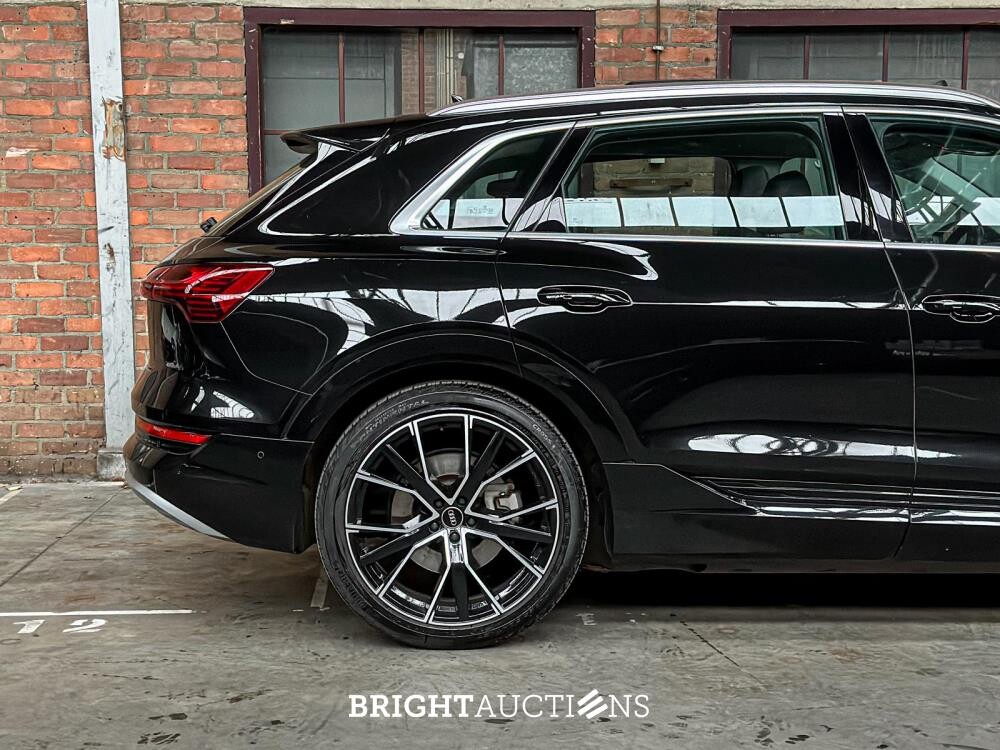 Audi E-tron 50 quattro Launch edition plus 71 kWh 313PK 2019 (Origineel-NL + 1e eigenaar), G-264-XV
