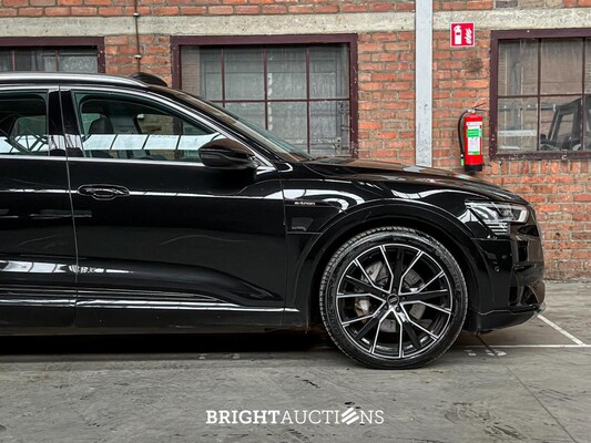 Audi E-tron 50 quattro Launch edition plus 71 kWh 313PK 2019 (Origineel-NL + 1e eigenaar), G-264-XV