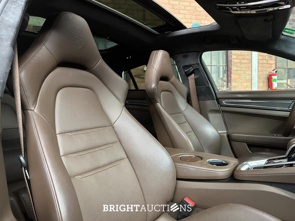 Porsche Panamera Turbo S E-Hybrid 4.0 V8 610pk 2018 (Origineel-NL)