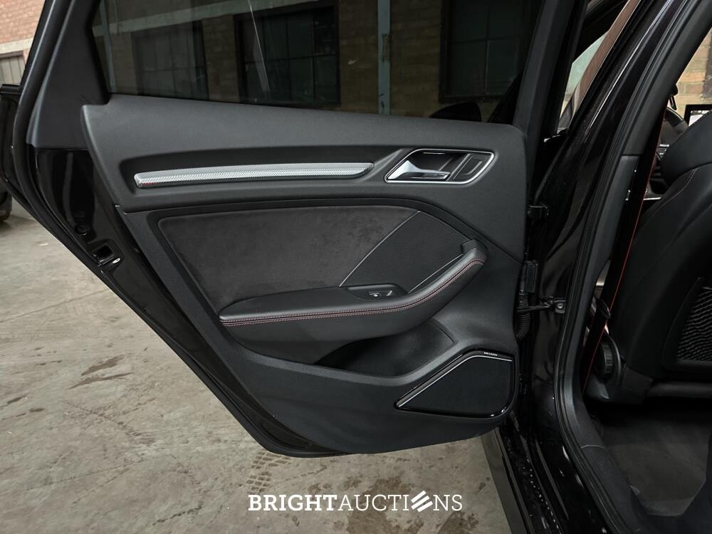 Audi RS3 Sportback 2.5 TFSI Quattro 400pk 2018, K-568-GN