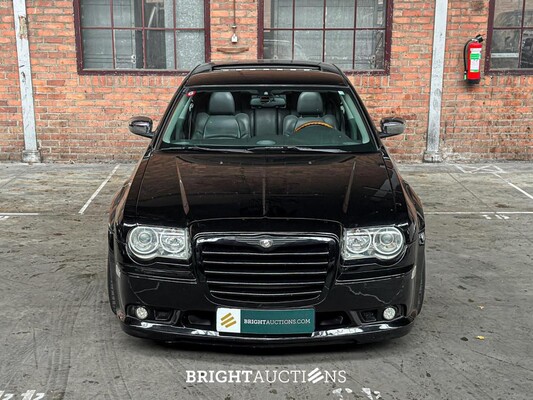 Chrysler 300C HEMI 5.7 V8 340PK 2005