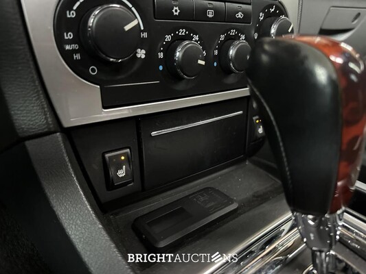 Chrysler 300C HEMI 5.7 V8 340PK 2005