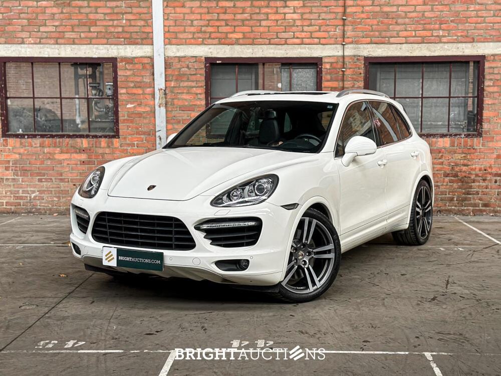 Porsche Cayenne Turbo 4.8 V8 500PK 2012