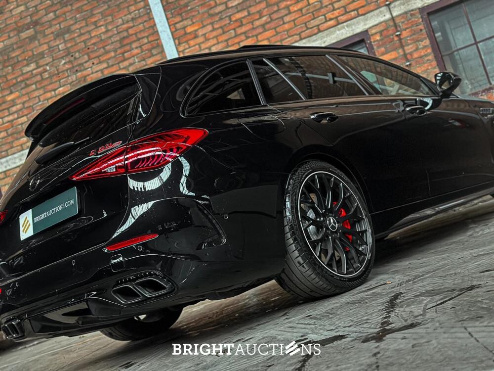 Mercedes-Benz C63s AMG Estate E-Performance 4-Matic 680pk 2023 C-Klasse, NL-Kenteken