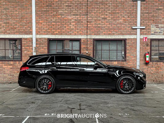 Mercedes-Benz C63s AMG Estate E-Performance 4-Matic 680pk 2023 C-Klasse, NL-Kenteken