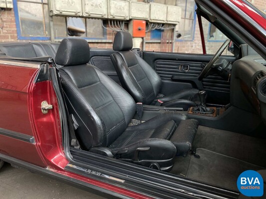 BMW 3-SERIE E30 318I CABRIO HARDTOP 113PK 1992