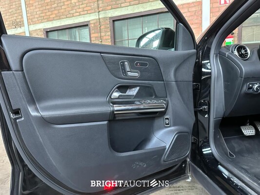 Mercedes-Benz GLA35 AMG 4-Matic 306pk 2021 GLA-Klasse, P-261-KT