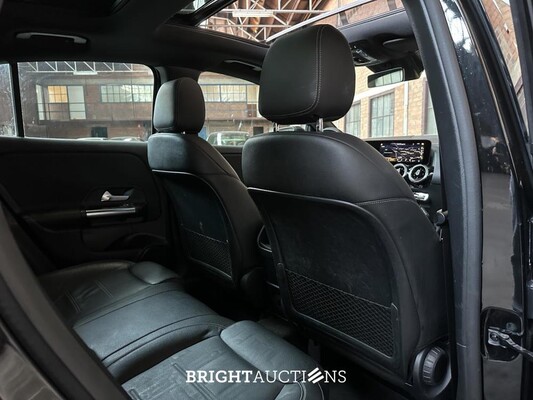 Mercedes-Benz GLA35 AMG 4-Matic 306pk 2021 GLA-Klasse, P-261-KT