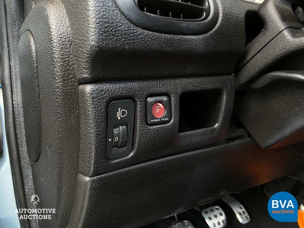 Peugeot 206 CC 2.0 136pk 2002 Cabriolet -Org. NL-, 65-JR-DG