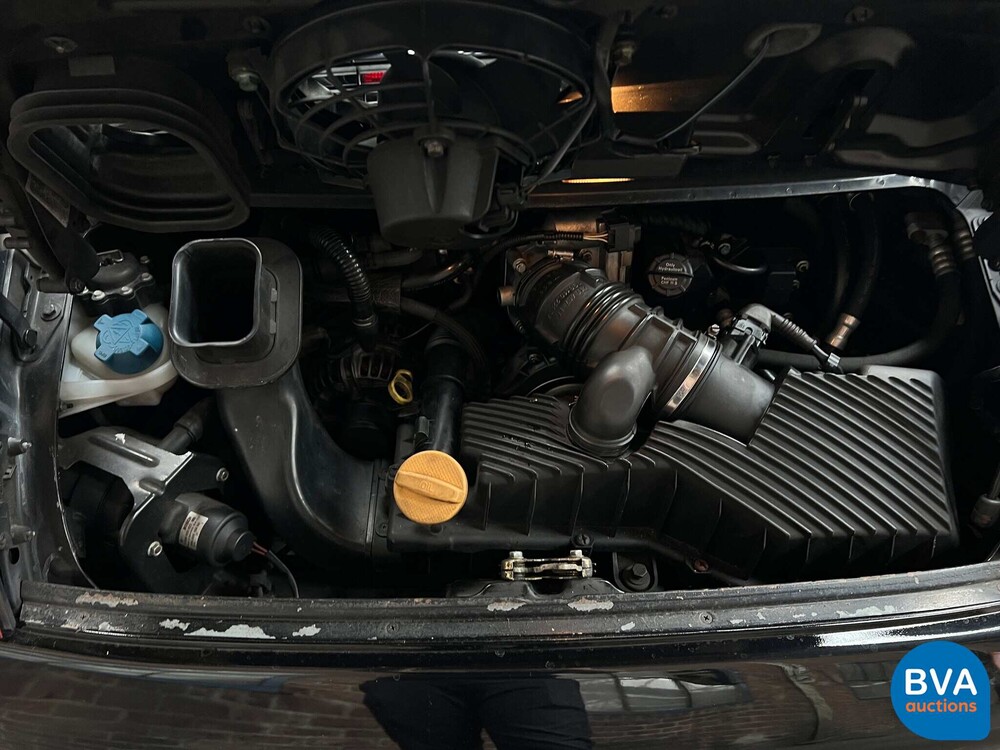 Porsche 911 3.4 Coupé Carrera 300pk 2000, 19-FZ-LD