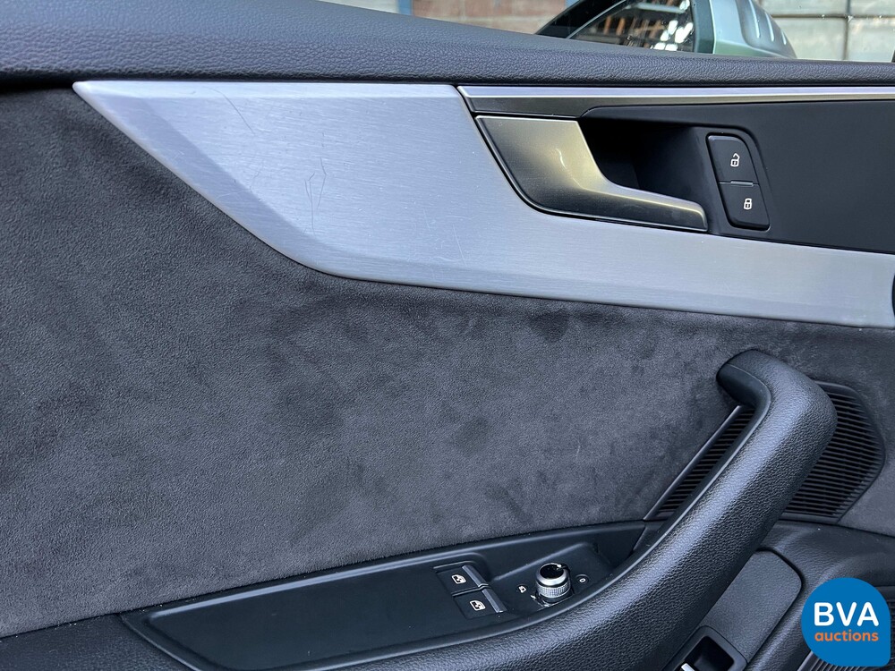 Audi A5 2.0 TDi S-Line Coupe 190pk Virtual Cockpit 2016