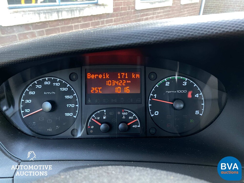 Iveco Daily BE Kombination 3.0 204PS 2012, 5-VVX-76.