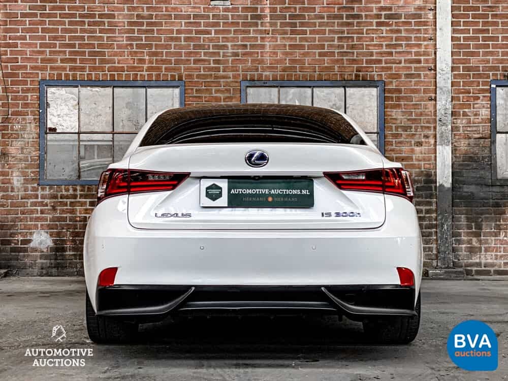 Lexus IS 300h Business Line Pro 181hp 2014, GJ-921-D.