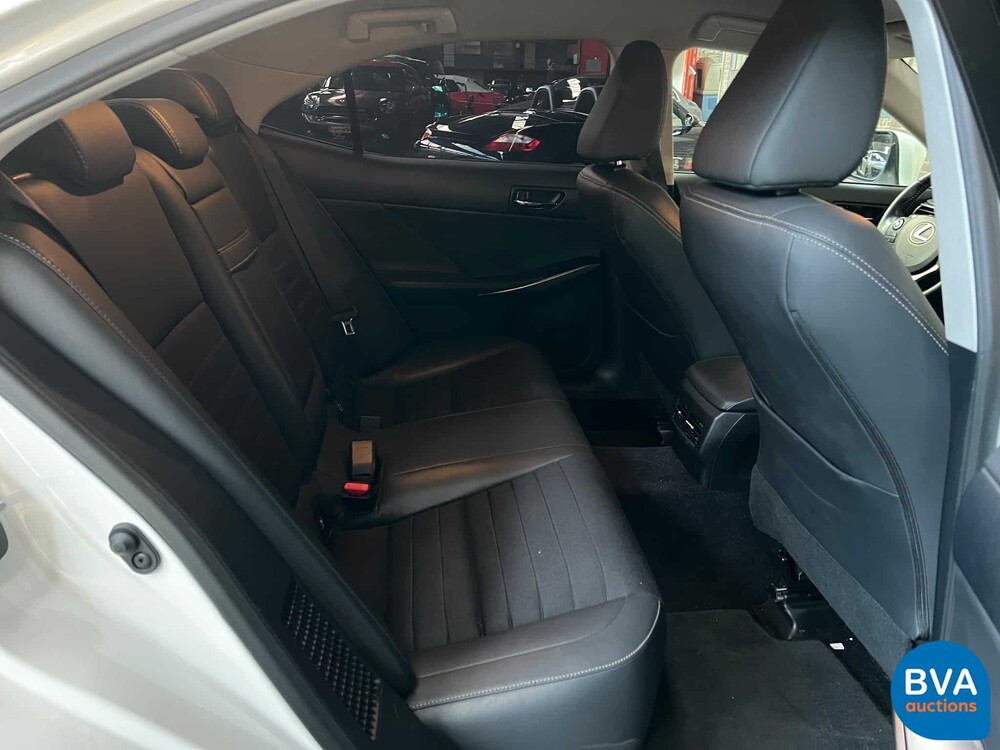 Lexus IS 300h Business Line Pro 181hp 2014, GJ-921-D.