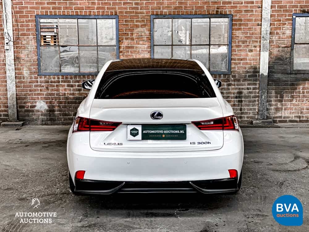 Lexus IS 300h Business Line Pro 181hp 2014, GJ-921-D.