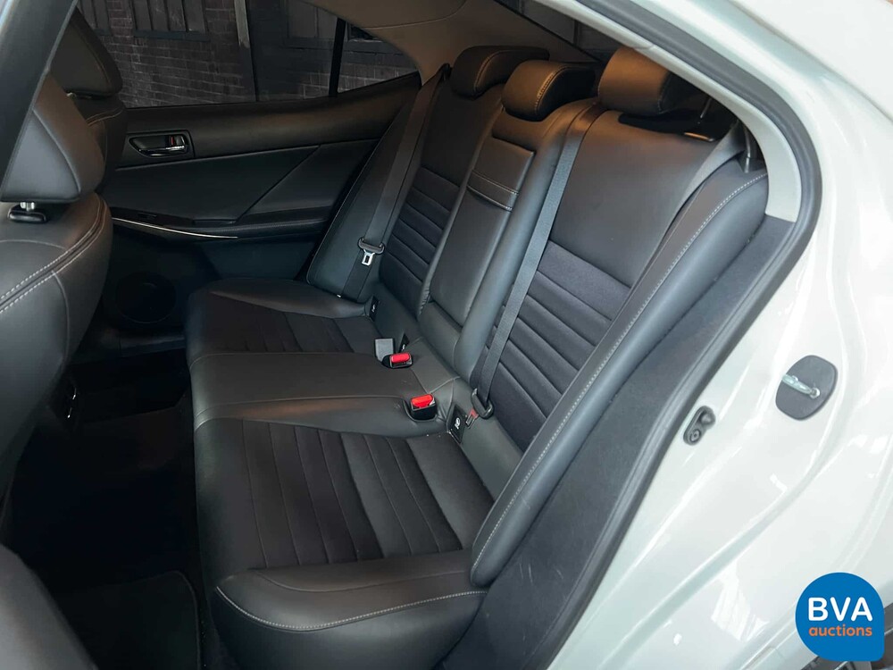 Lexus IS 300h Business Line Pro 181hp 2014, GJ-921-D.