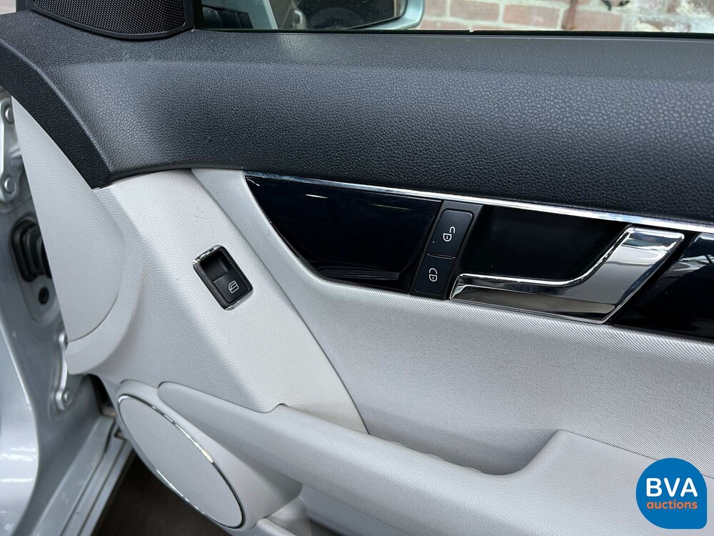 Mercedes-Benz C200 Business Class Elegance C-Class 184hp 2010, L-958-TS.