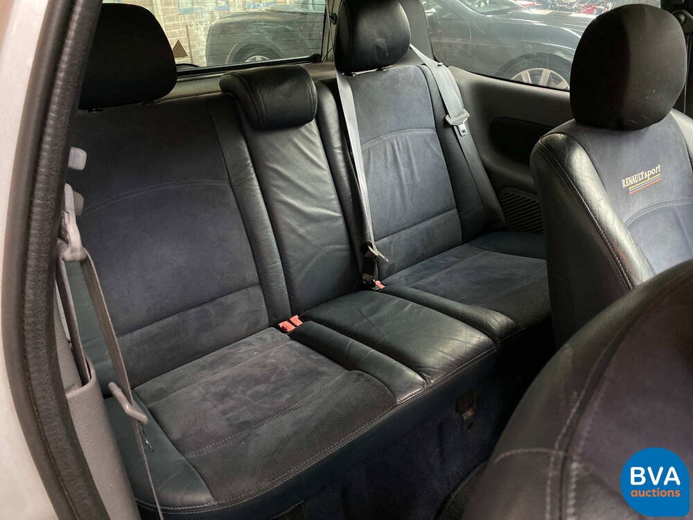 Renault Clio RS 2.0 169pk 2000 -Org. NL-, 33-GB-HS